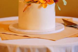 Honey Crumb Cake Studio - 5