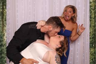 2D Photo Booths LLC - 7