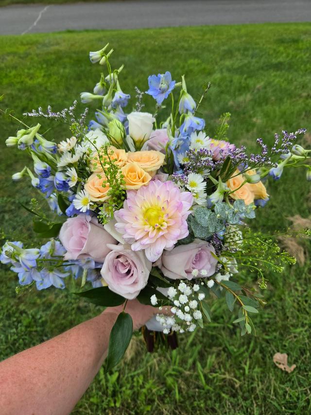 Debbies Bouquets - 2