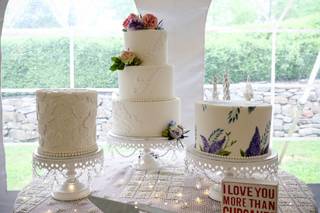 Katie Cakes Cakery - 11