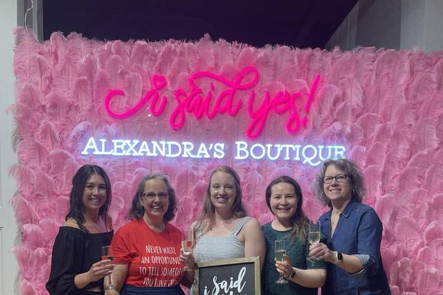 Alexandra s Boutique Reviews Fall River MA 1329 Reviews