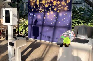 Big Hugs Photo Booth - 15