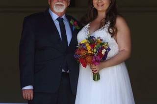 Taylor Grace Custom Floral Designs - 14