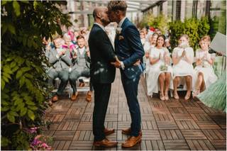 Rev. Annie NYC - Wedding Officiant - 28