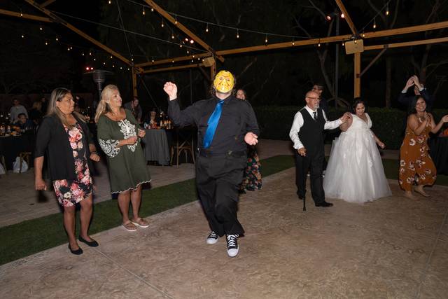 Keith Erickson Entertainment 5