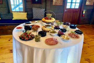 Mia's Catering - 4
