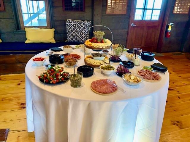 Mia's Catering - 1