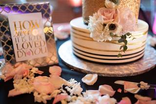 Chickadee Hill Cakes - 94