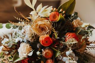 Trellis Fresh Flowers - 22