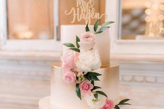 Fluffy Thoughts Cakes - 51