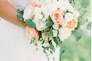 Alfa Flower & Wedding Shop - 5