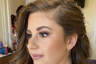 Antonette Medved Makeup - 17