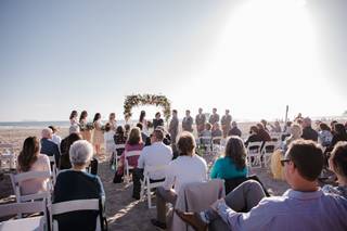 The Waterfront Beach Resort, A Hilton Hotel - 25