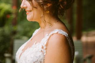 Jeanne's Hair & Makeup Studio - 50
