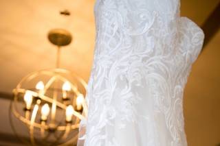 Modern Bride and Formal Shop - 38