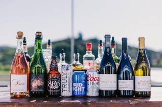 Bottles & Ice, Bar Service - 10