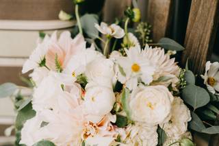 Emily Herzig Floral Studio - 16