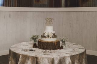 Ludger's Bavarian Cakery - 49