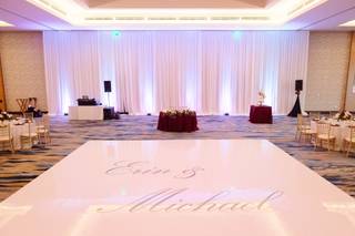 ChiavariChairRentals.com - 7