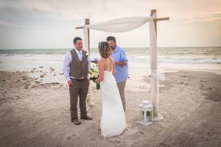 Simple Weddings - 35