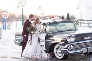 Little Log House Weddings - 14