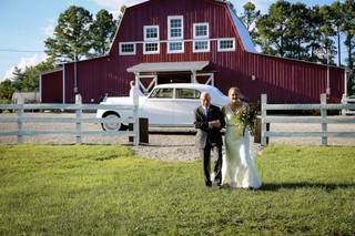 The Saltbox Inn & Stables - 9
