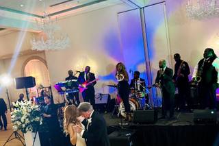 Derek Mack Band - 8