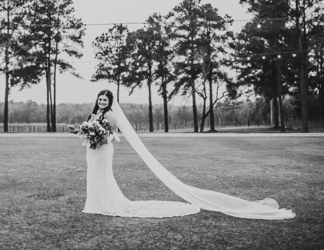 Annalise Bridal Boutique - 1