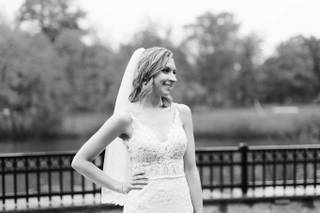 Lastrina Girls Bridal Salon - 32