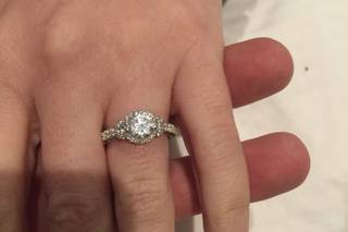 Mervis Diamond Importers - 12