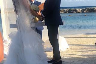 Modern Romance Travel - 12