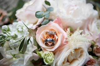 Distinct Florals Designs by Anne Marshall - 26