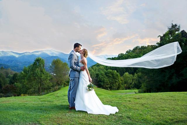 Candler Budget Bridal Shoppe - 4