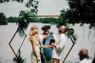 `Ae`Ike Hawaiian Wedding Officiant Services - 6
