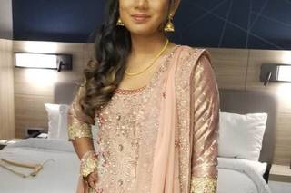 Looks by Jassi - 28