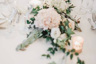 A Touch of Elegance - 27