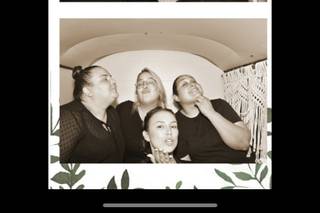 WildHearts Photo Booth Bus - 30