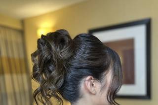 Akiyo hair and makeup - 22