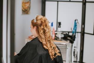 Mira Hair and Body Studio - 4