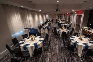 AC Hotel Spartanburg - 7