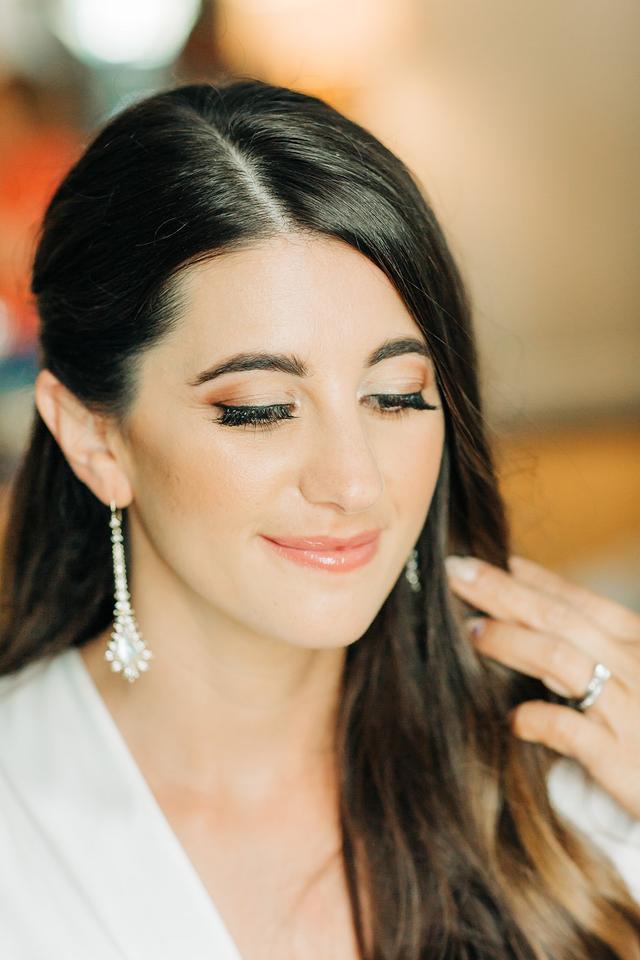 Mangos Makeup Artistry - 1