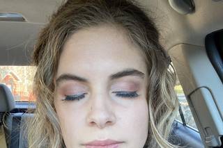 Jeanne's Hair & Makeup Studio - 58
