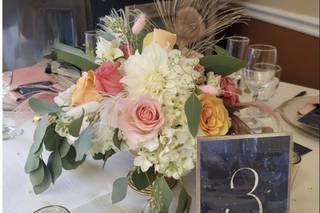 Luxury Floral Designs by Karla's Kreations - 42