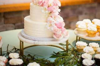 Incredible Edibles Bakery - 61