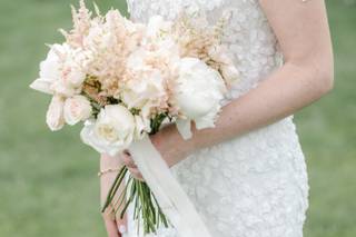 Loreta Daka Floral Boutique - 83