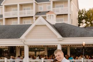Bay Pointe Inn - 14