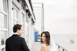 Sunset Terrace at Chelsea Piers - 15