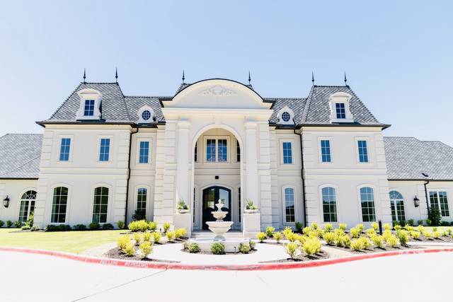 The Hillside Estate 4