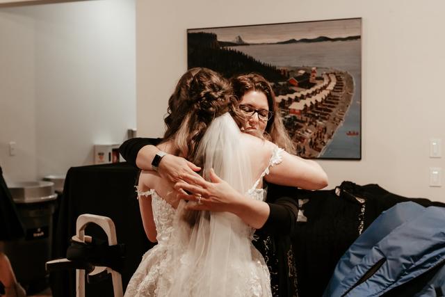Alishia Joubert-Bellingham area Harpist - 1
