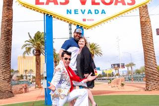 Theme Las Vegas Weddings - 19